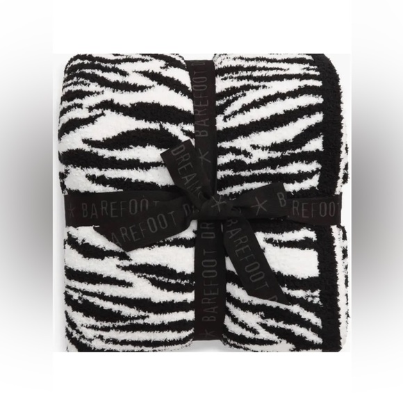 Barefoot Dreams Bedding Barefoot Dreams Cozychic Safari Zebra Print